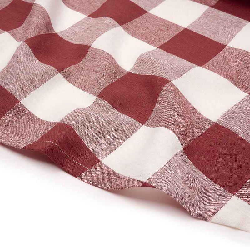 Sophie Allport Rustic Red Gingham Tablecloth Round image number 2